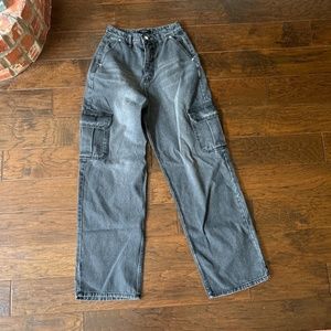 SOURCE UNKNOWN Cargo Pocket Jeans Washed Black